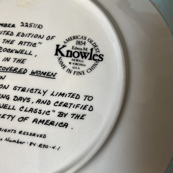 Norman Rockwell “Dreaming InThe Attic” Plate #2 - Picture 4 of 5